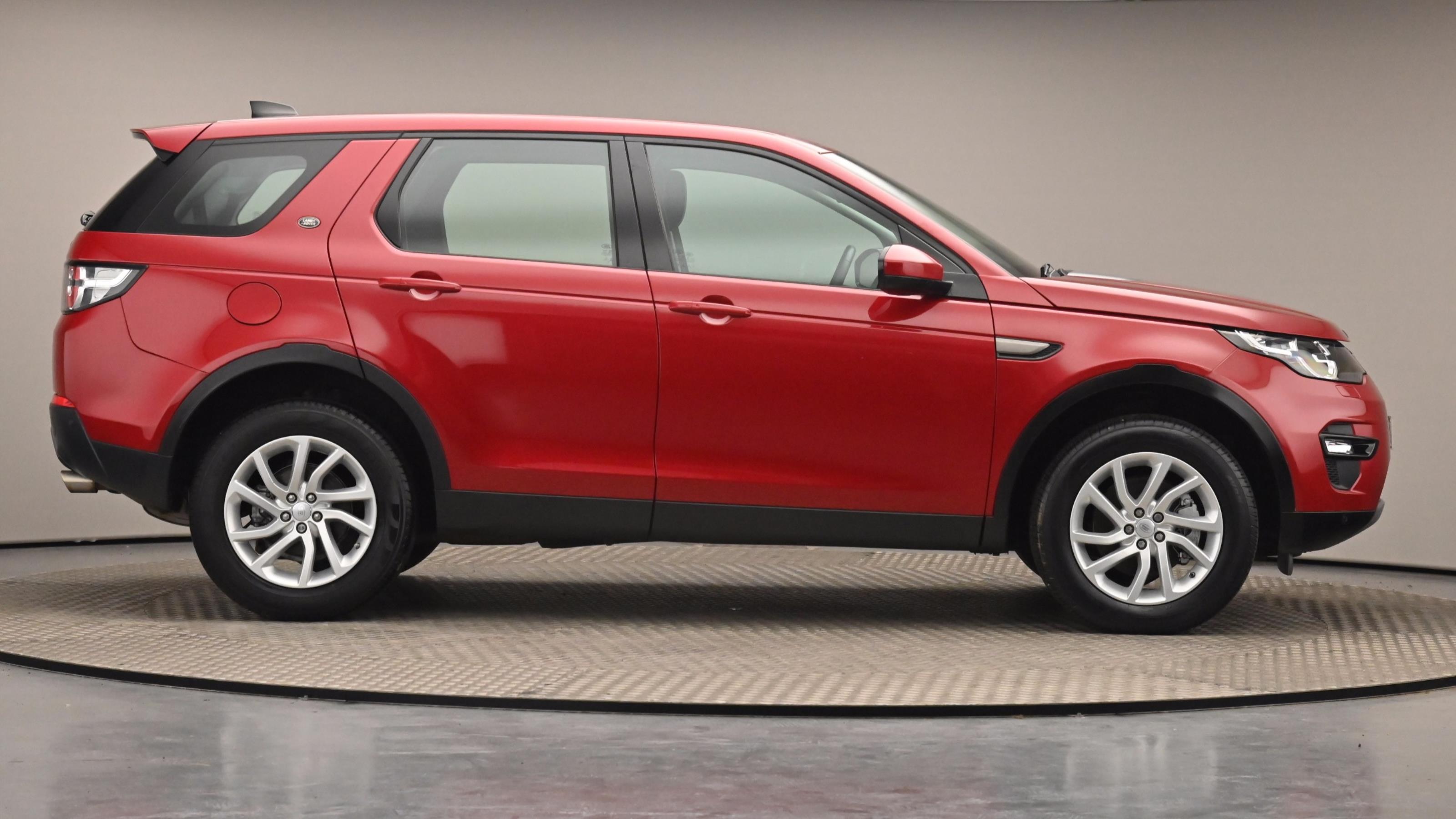 Used 2016 Land Rover DISCOVERY SPORT 2.0 TD4 180 SE Tech 5dr Auto £