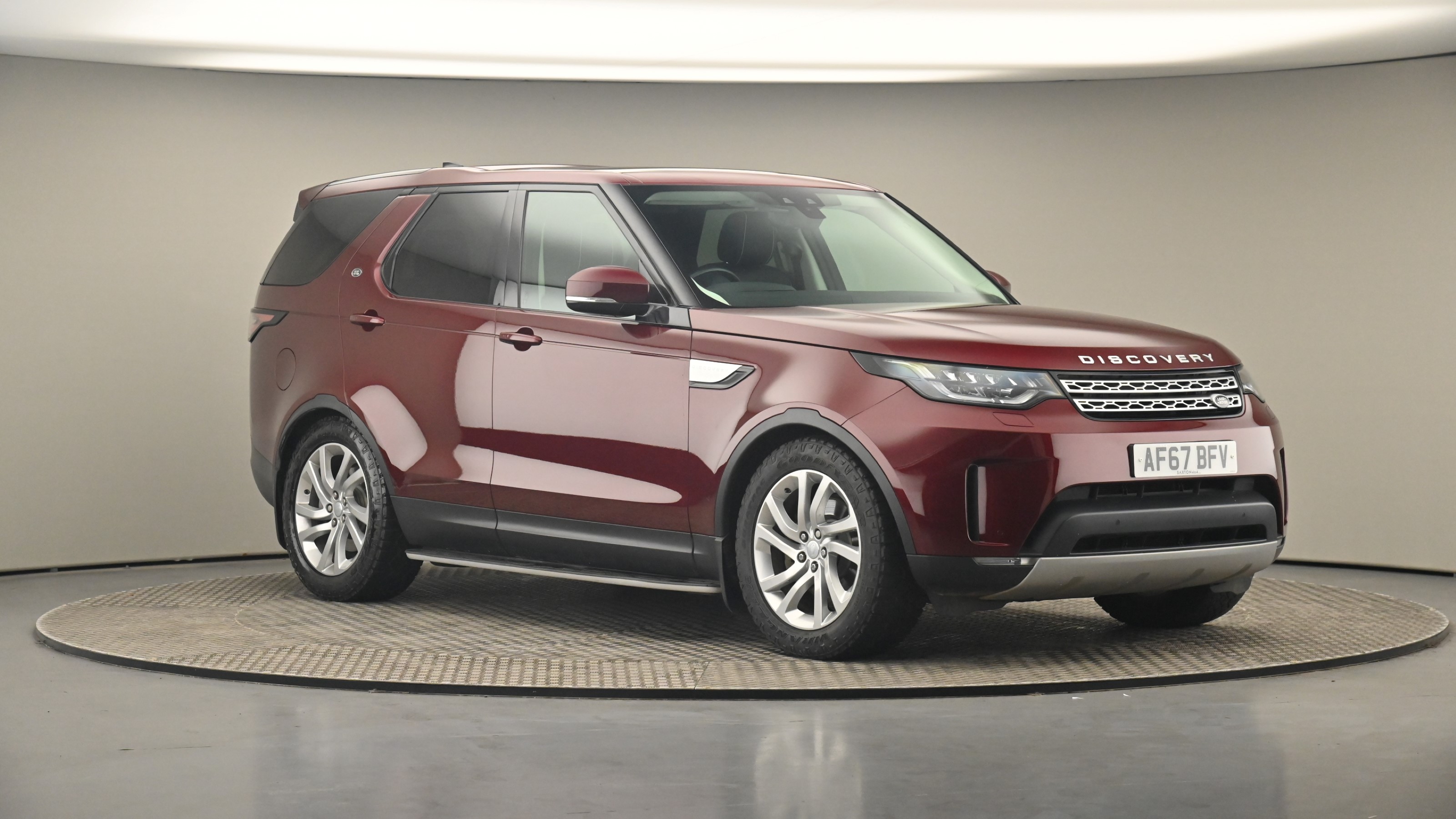 Used 2017 Land Rover DISCOVERY 2.0 SD4 HSE 5dr Auto £32,000 51,111 ...