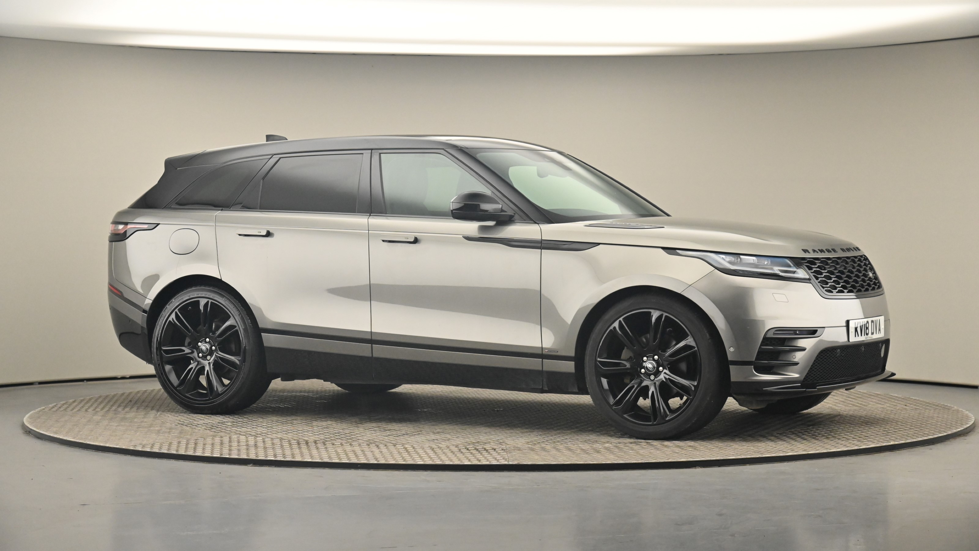 Used 2018 Land Rover Range Rover Velar 3.0 P380 R-dynamic Hse 5dr Auto 