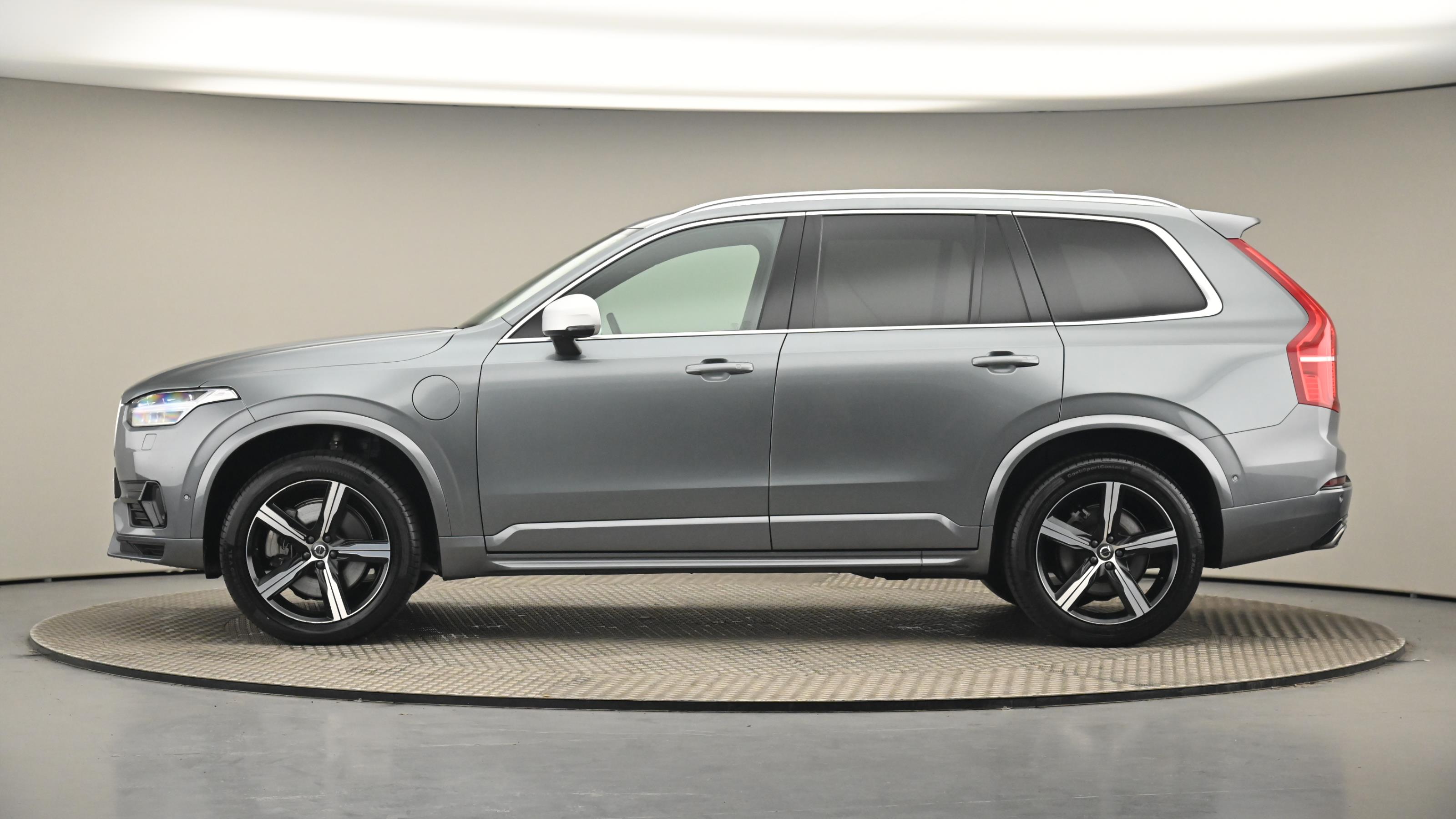 used-2018-volvo-xc90-2-0-t8-hybrid-r-design-5dr-geartronic-43-000