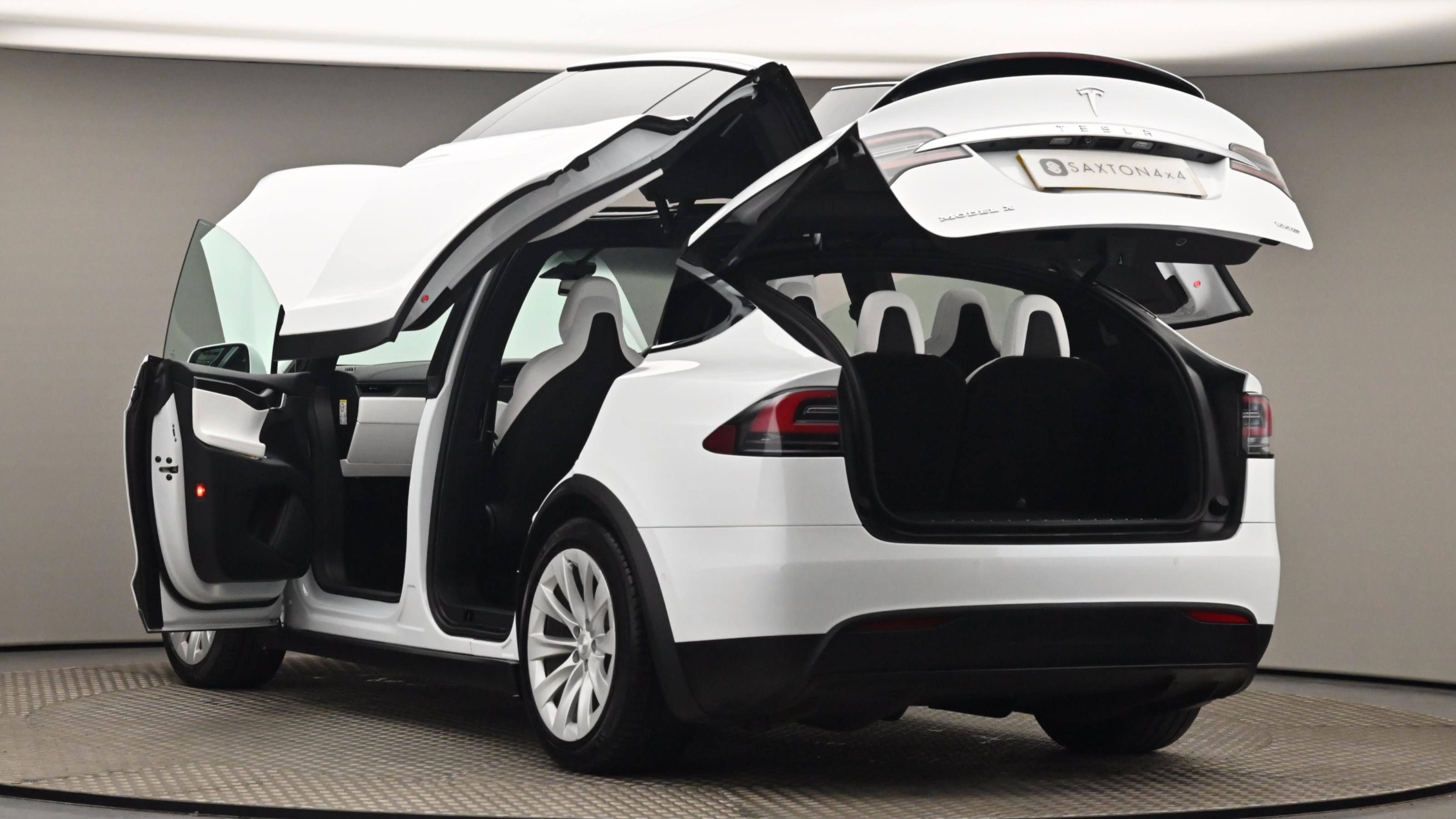 Used 2018 Tesla MODEL X 449kW 100kWh Dual Motor 5dr Auto £75,000 20,429 miles Saxton4x4