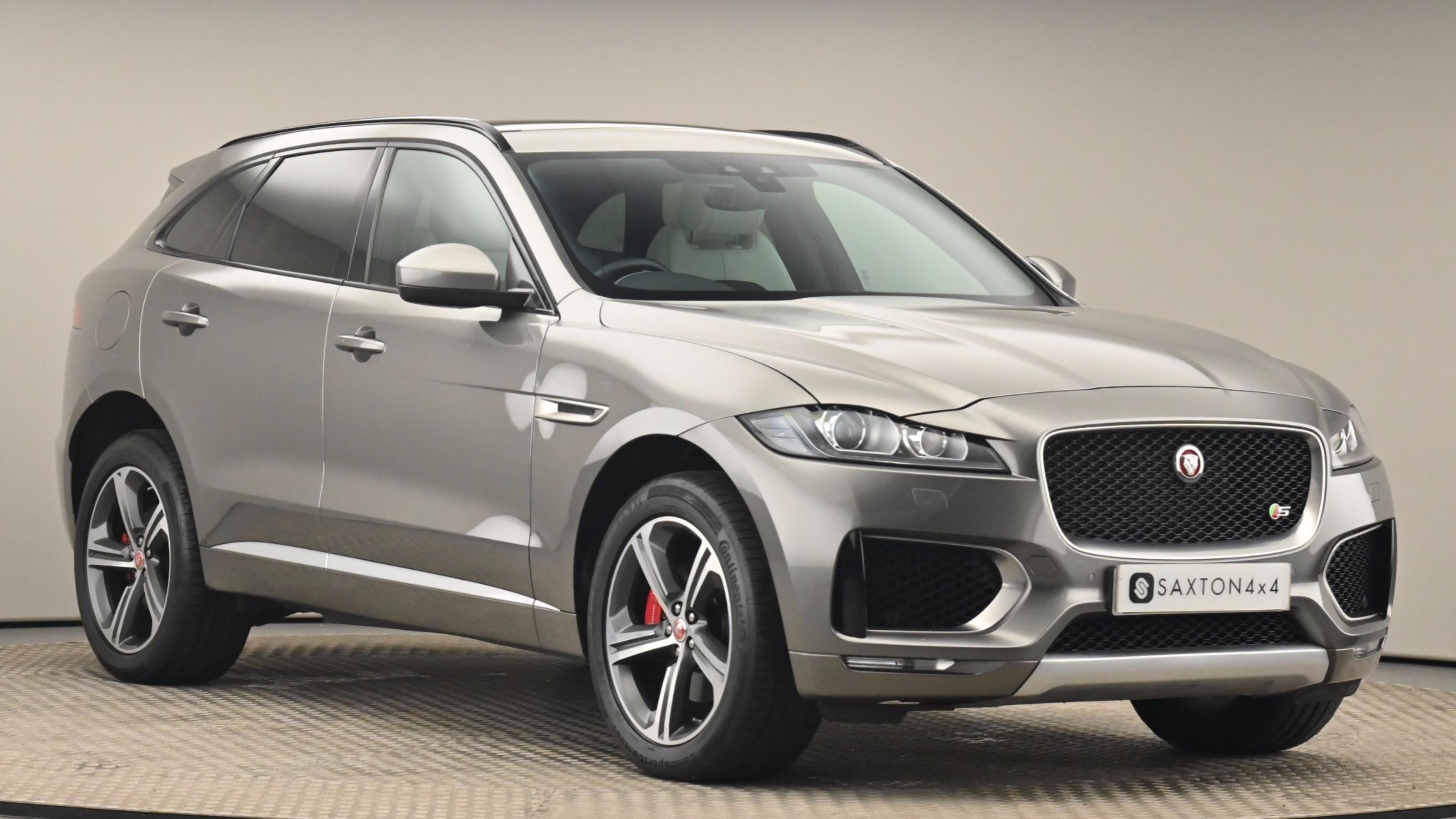 Used 2018 Jaguar F-PACE 3.0d V6 S 5dr Auto AWD £37,500 9,683 miles ...