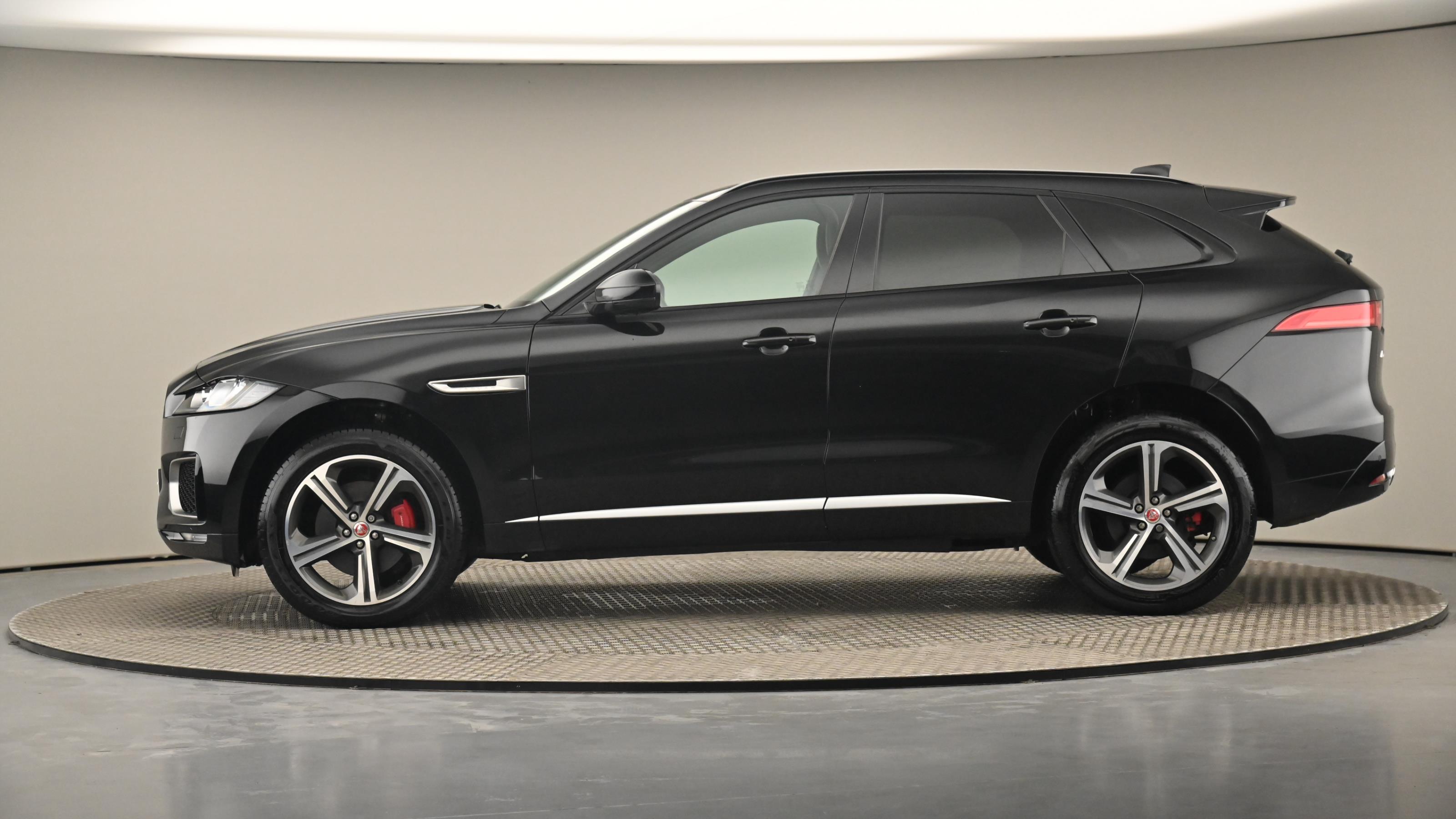 Used 2017 Jaguar F-PACE 3.0d V6 S 5dr Auto AWD £28,500 41,851 miles ...