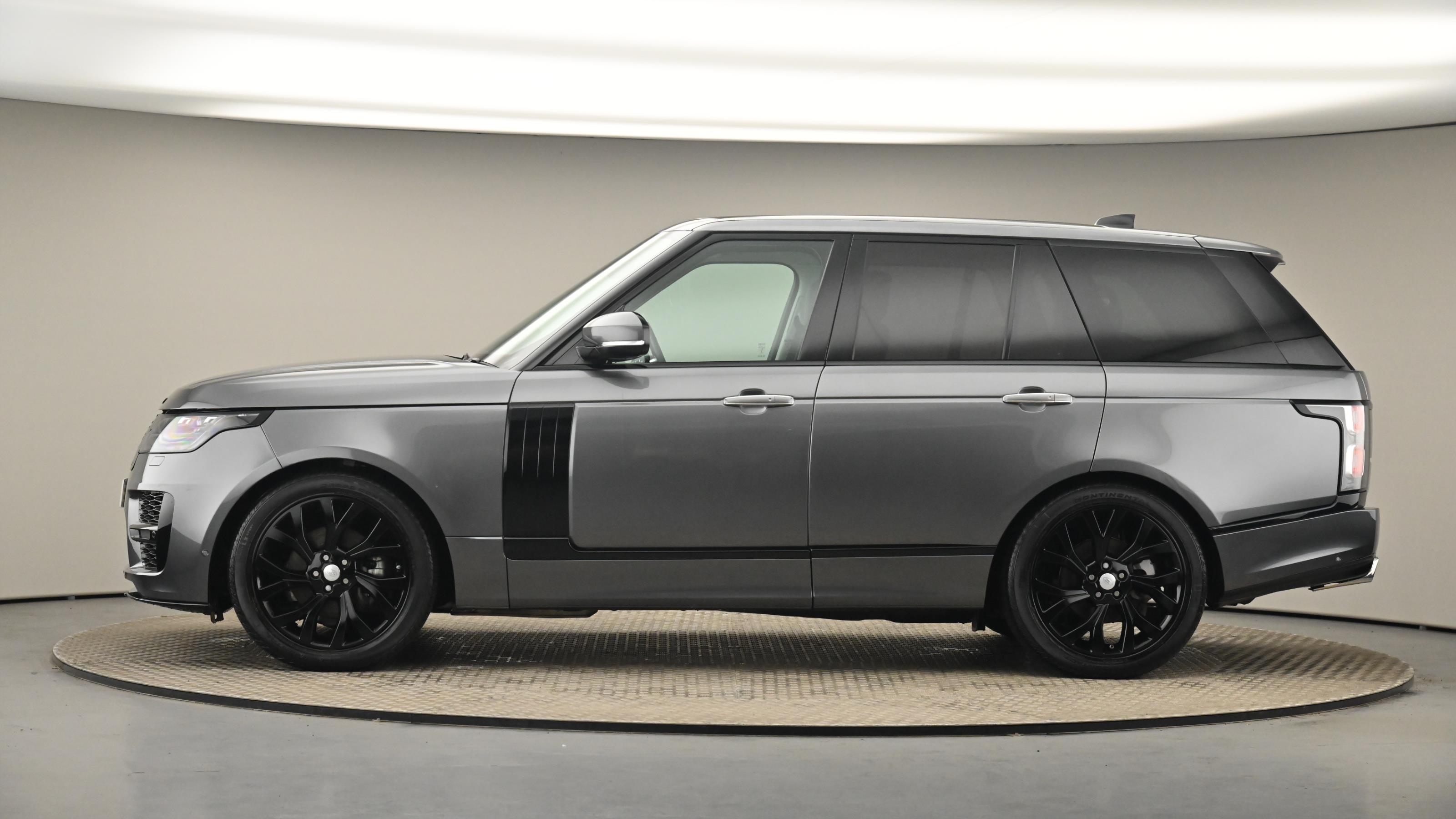 Used 2018 Land Rover RANGE ROVER 3.0 TDV6 Vogue SE 4dr Auto £62,000 ...