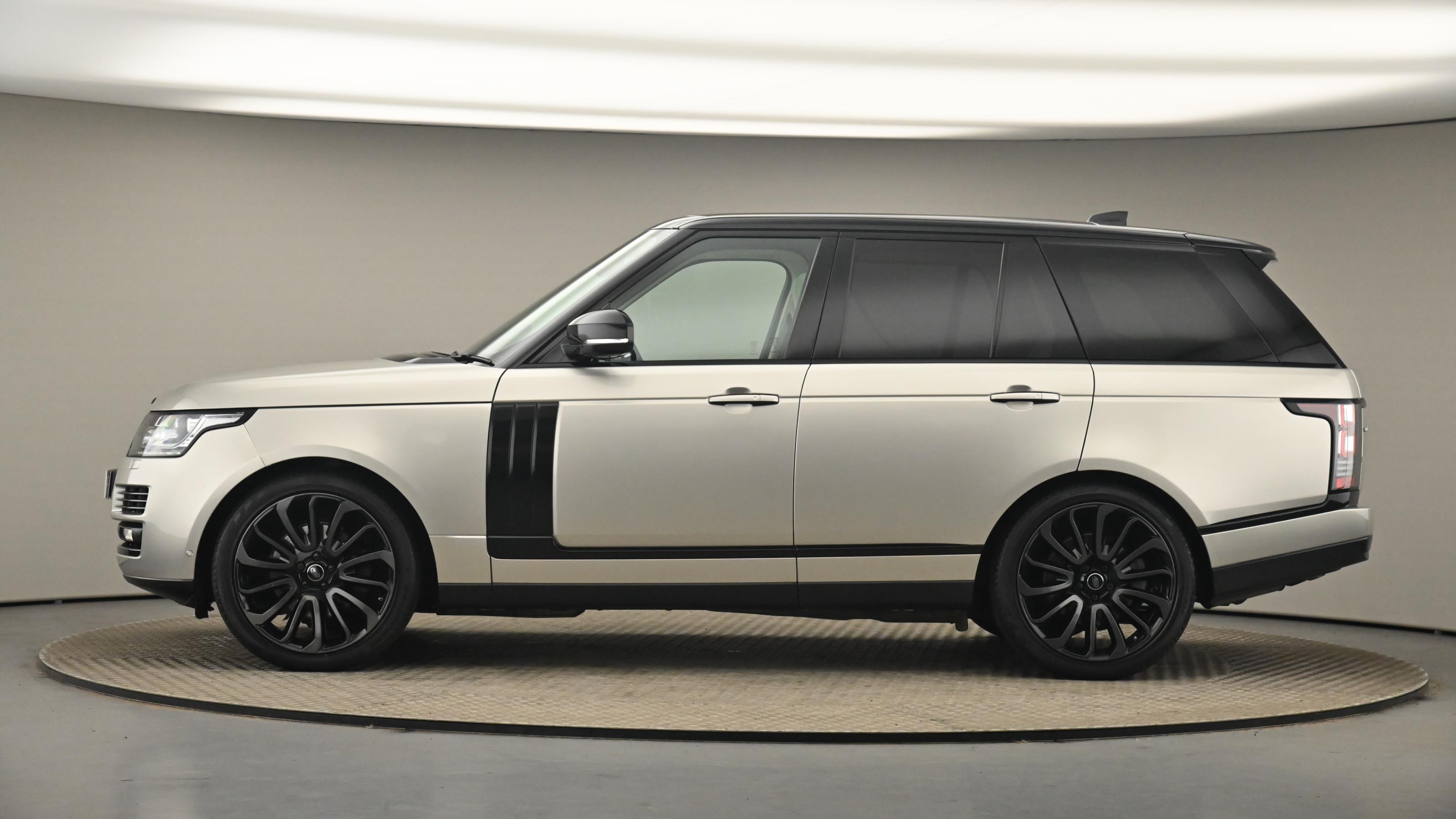 Used 2017 Land Rover RANGE ROVER 3.0 TDV6 Vogue SE 4dr Auto £41,000 47,041 miles | Saxton4x4