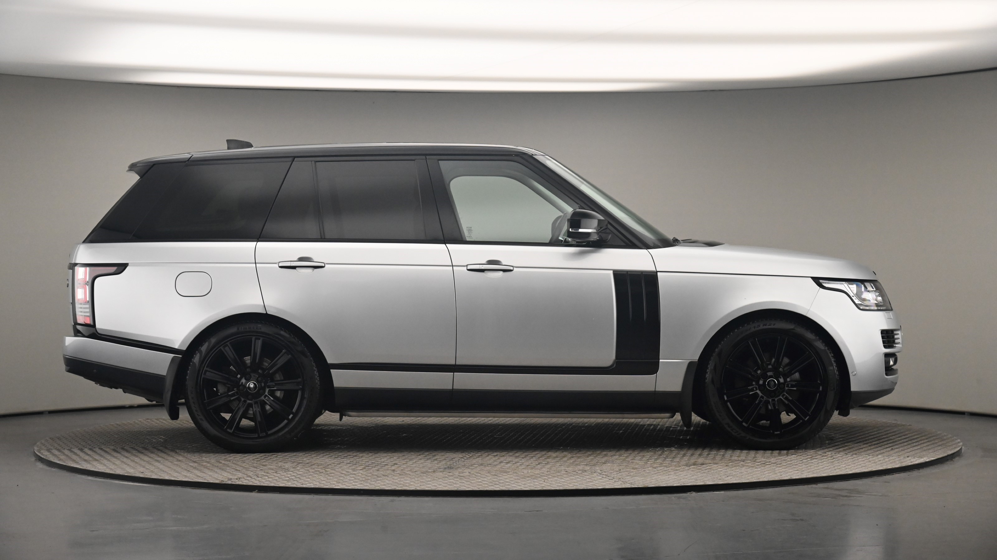 Used 2017 Land Rover RANGE ROVER 3.0 TDV6 Autobiography 4dr Auto £ ...