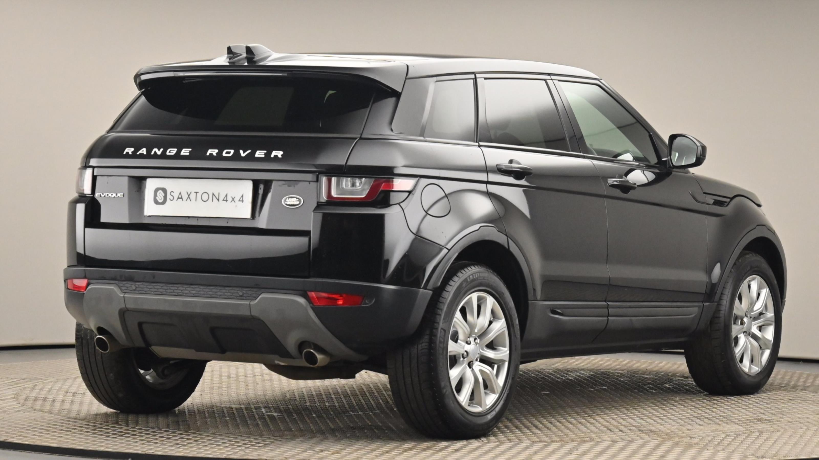 Used 2016 Land Rover RANGE ROVER EVOQUE 2.0 TD4 SE Tech 5dr Auto £ ...