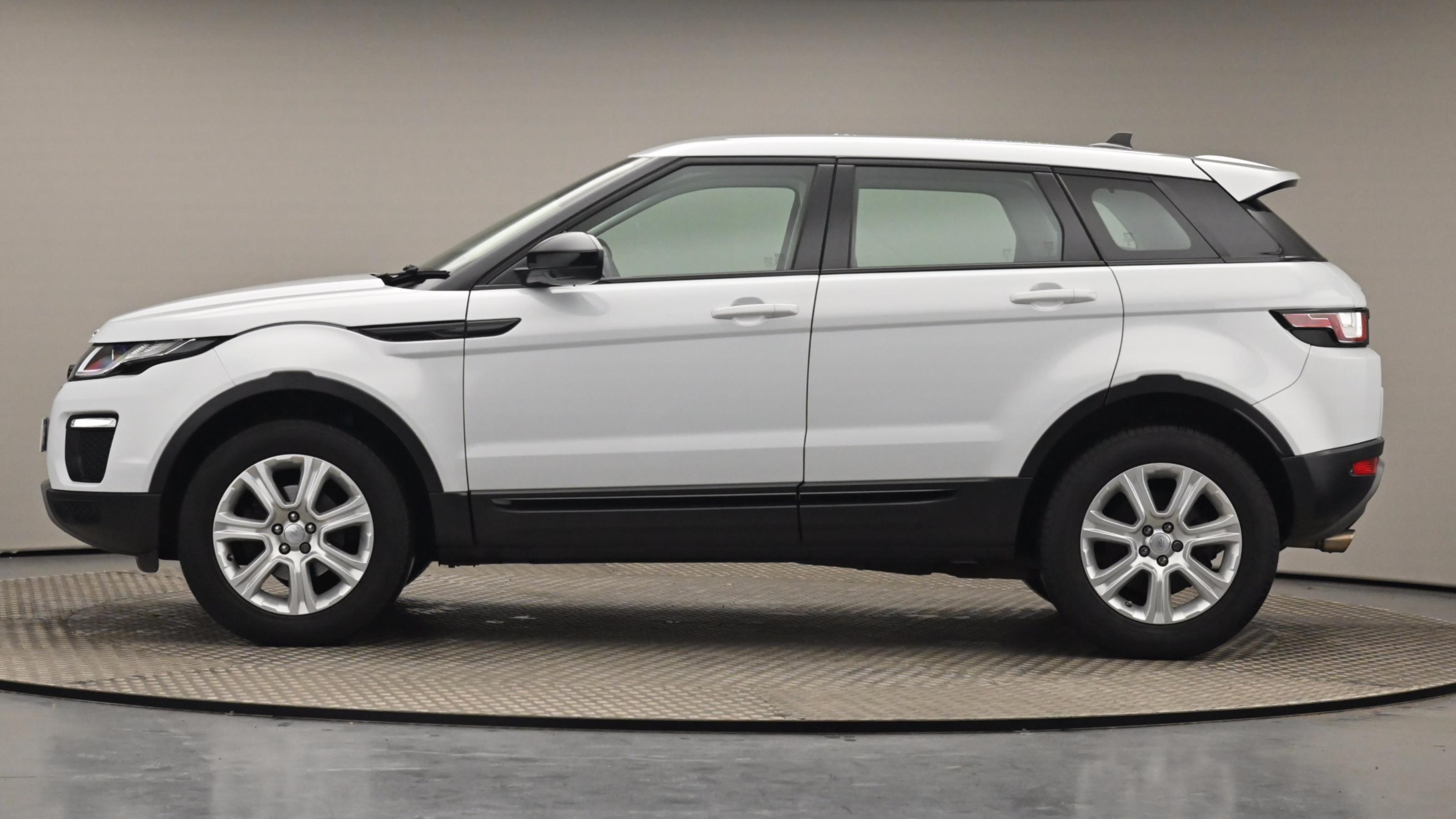 Used 2016 Land Rover RANGE ROVER EVOQUE 2.0 eD4 SE Tech 5dr 2WD £17,250 ...