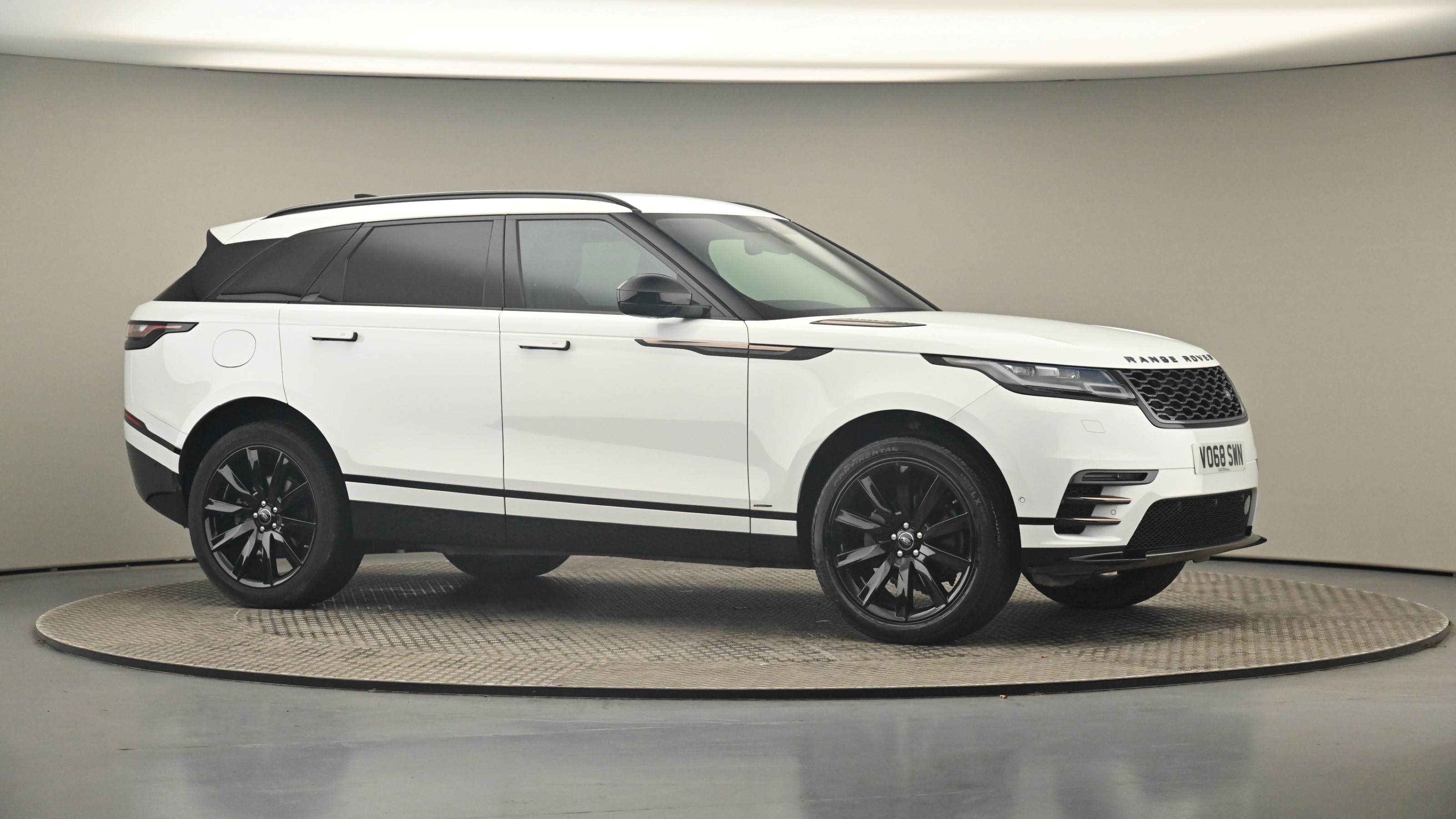 Used 2018 Land Rover RANGE ROVER VELAR 2.0 P250 R-Dynamic HSE 5dr Auto ...