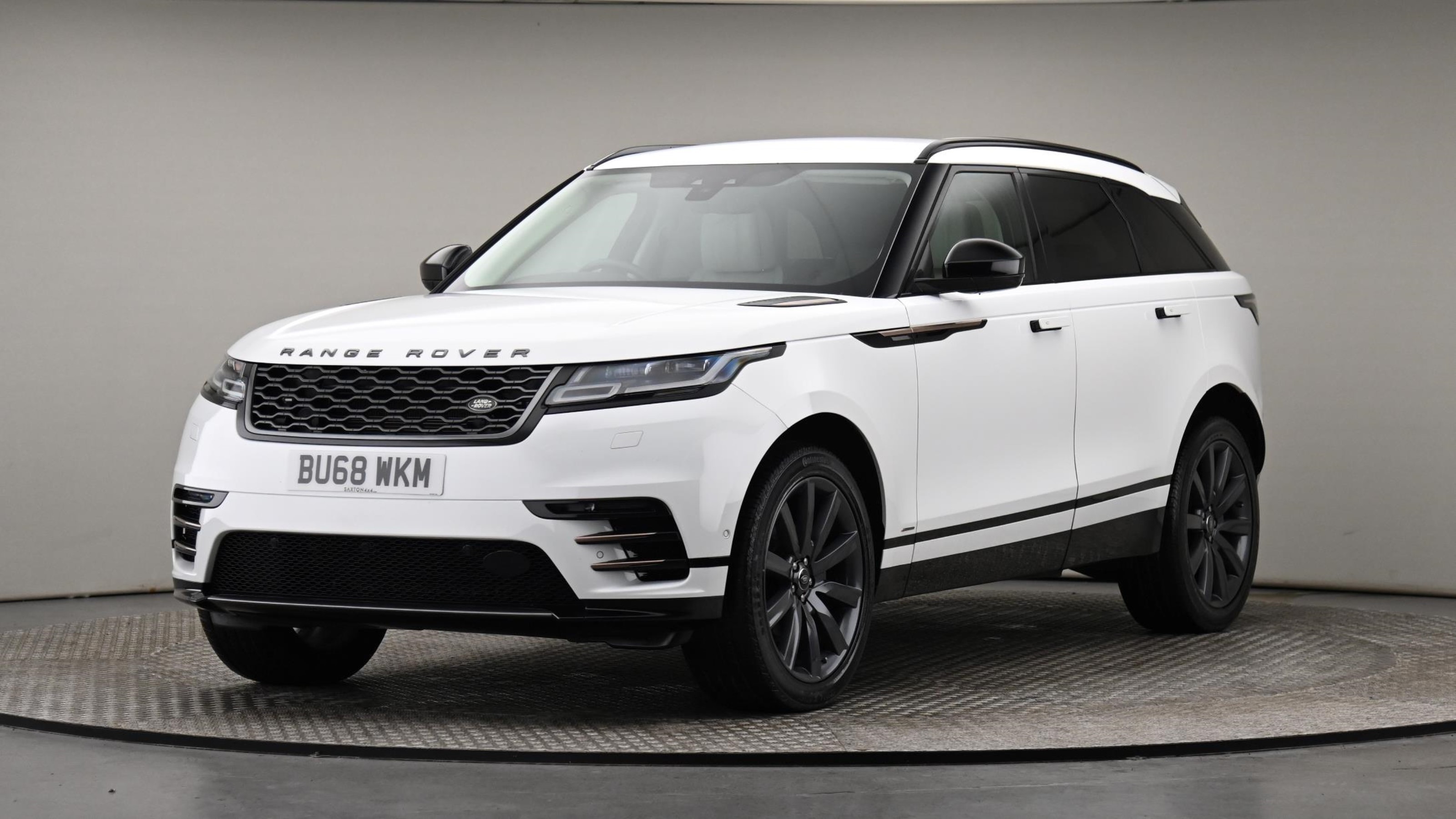 Used 2018 Land Rover RANGE ROVER VELAR 2.0 P250 R-Dynamic HSE 5dr Auto ...